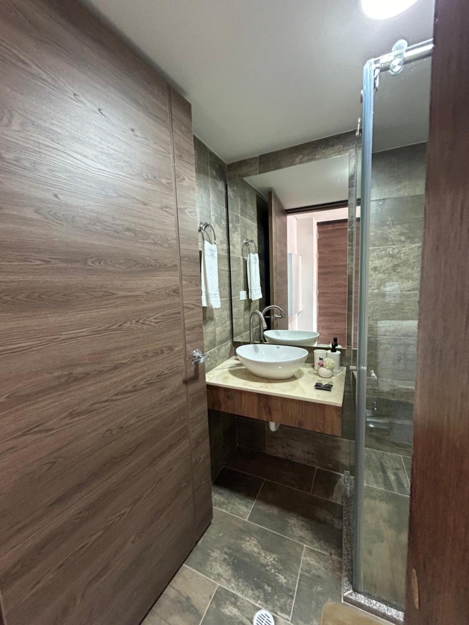 Hotel Wlh Gold Bogota