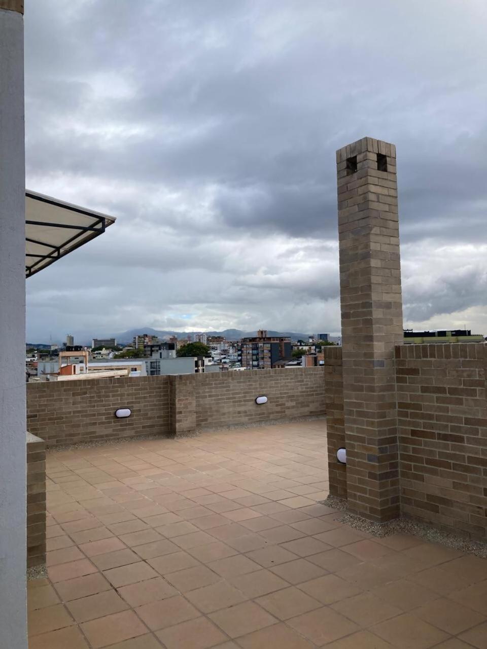 Con Balcon * Bogota