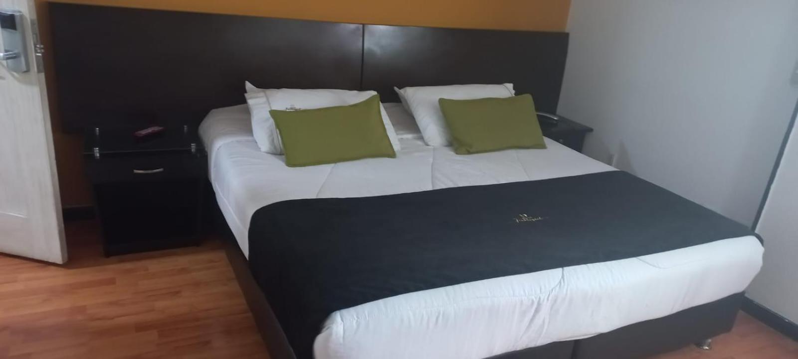 Ferrovial Hotel 3*