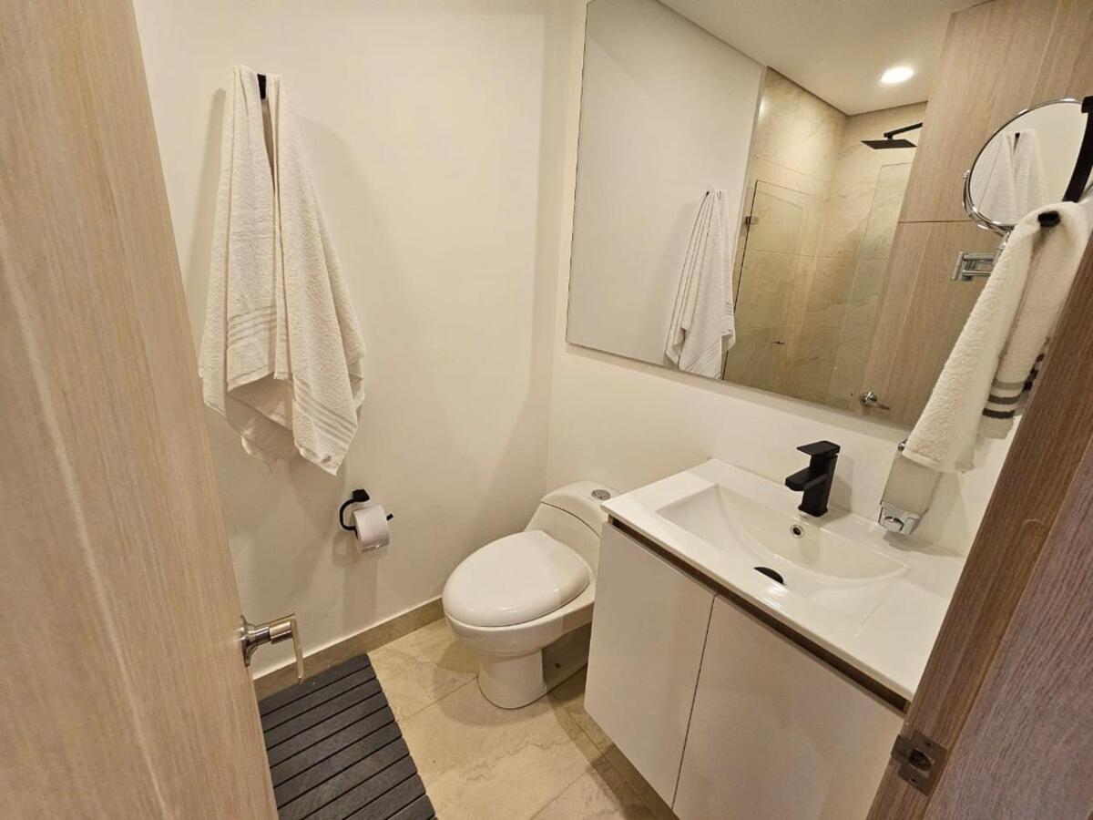 North Point 2 Apartment Bogota