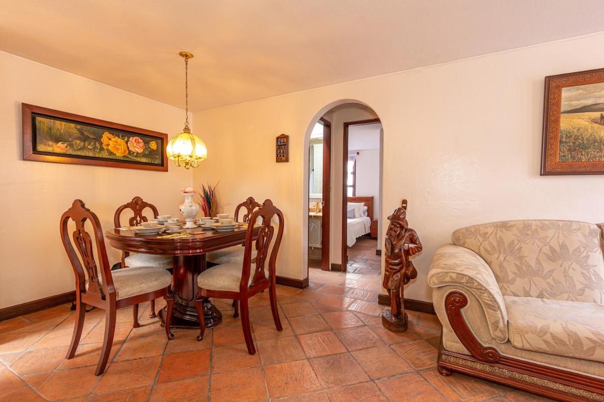 Apartment Premium La Candelaria 2br Chimney Cityview