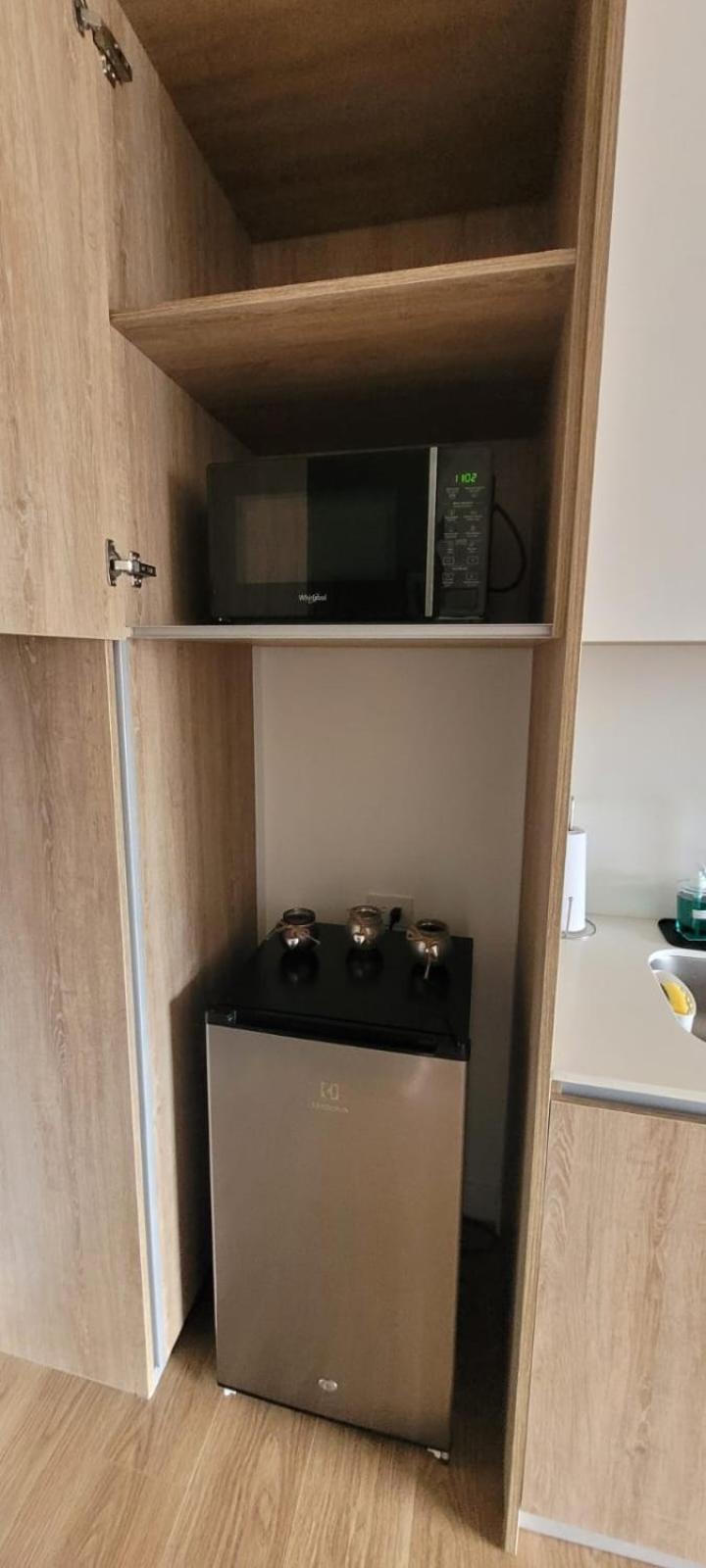 Apartment Cerca A Corferias Y Embajada Eeuu *