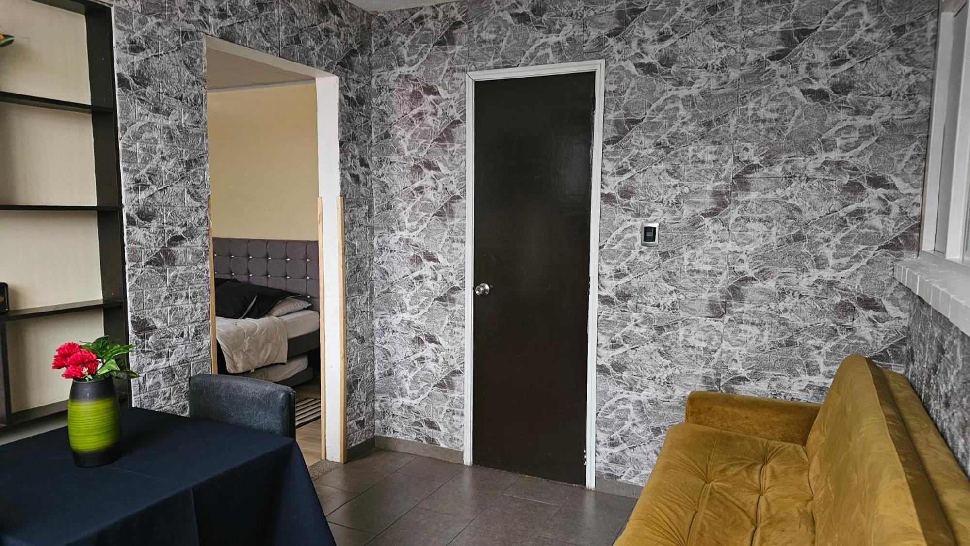 Guest house Roma House N- Campin Movistar Ministerios Simon Bolivar