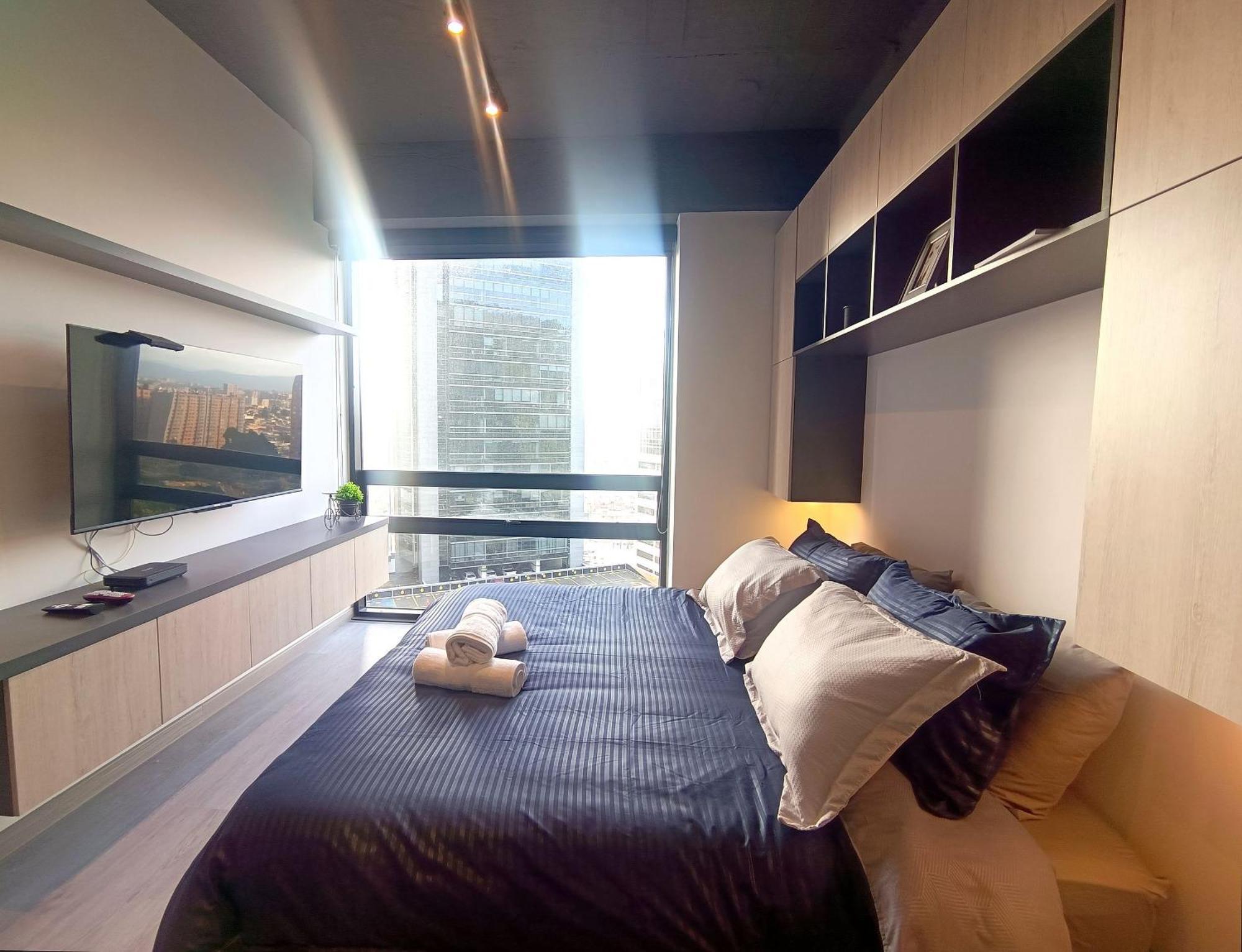 Apartment Loft Vista Urbana, Cama Queen, Wifi 350mg, Usaquen Bogota