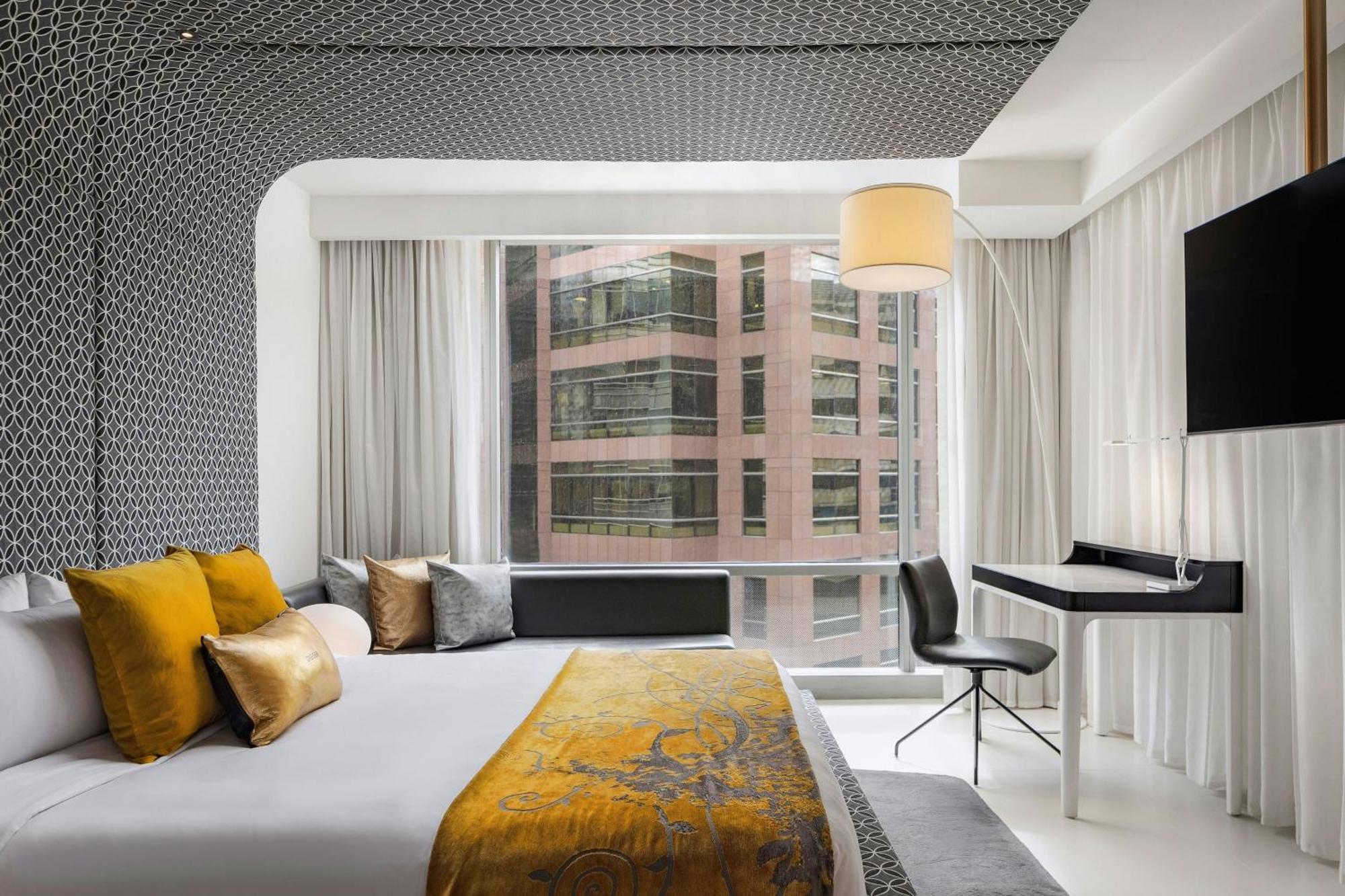 Hotel W