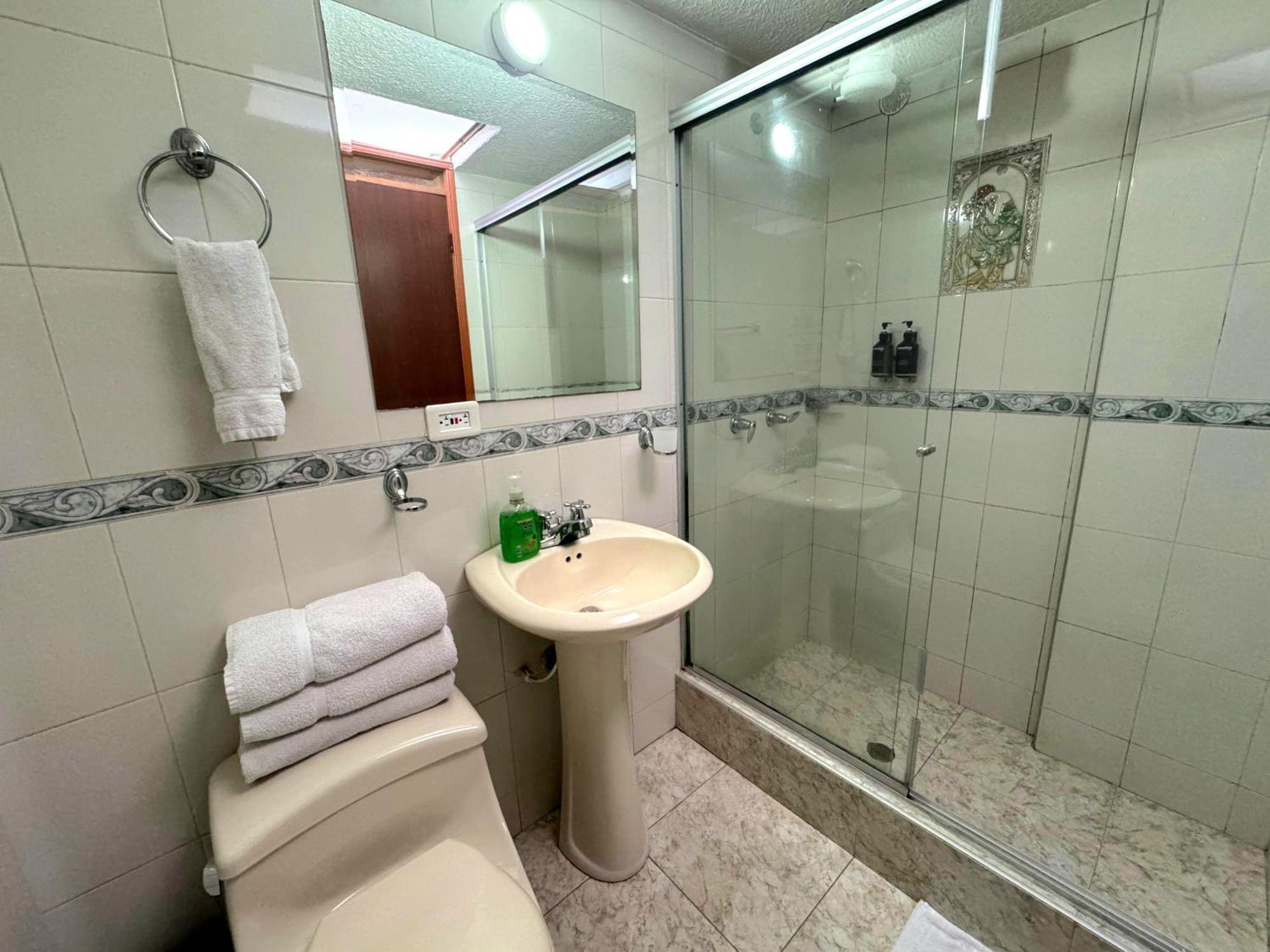 Oporto 83 Hotel Bogota