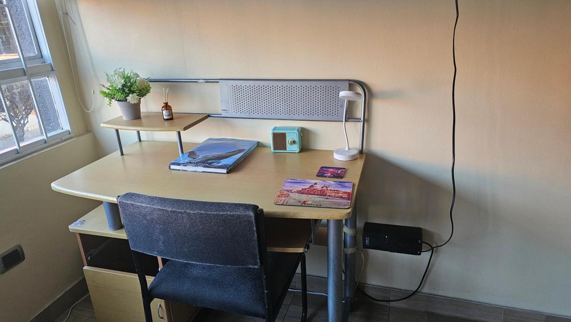 Homestay Colisseum Roma House - Turin- Campin Movistar Embajada Cubo Colsubsidio Bogota