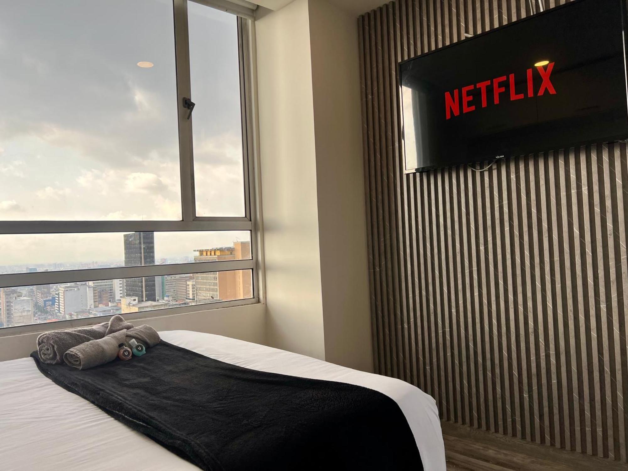 Aparthotel Con Terraza 360 Y Coworking En El Centro De