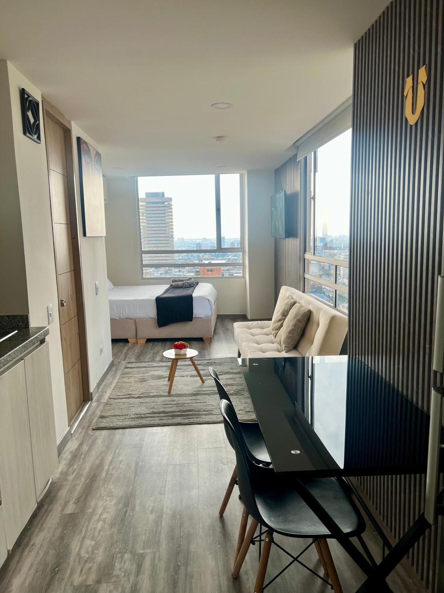 Con Terraza 360 Y Coworking En El Centro De *