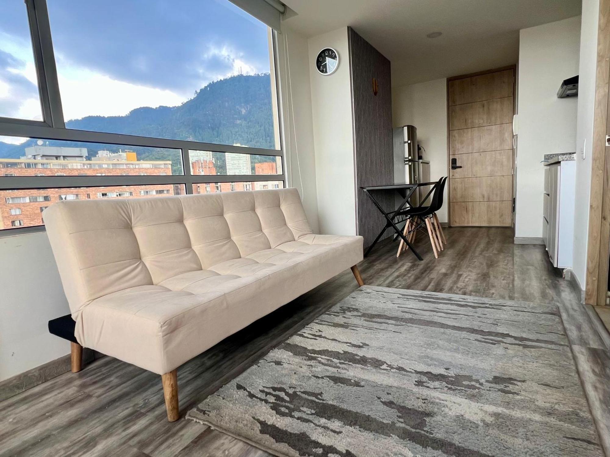 Aparthotel Con Terraza 360 Y Coworking En El Centro De