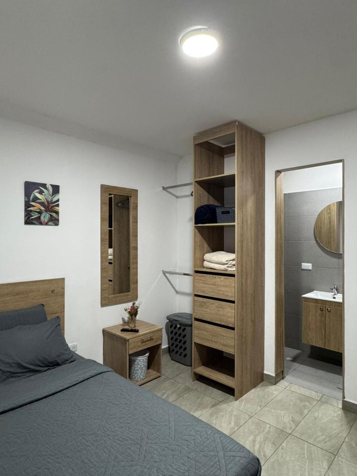 Hostelfc San Luis Guest house
