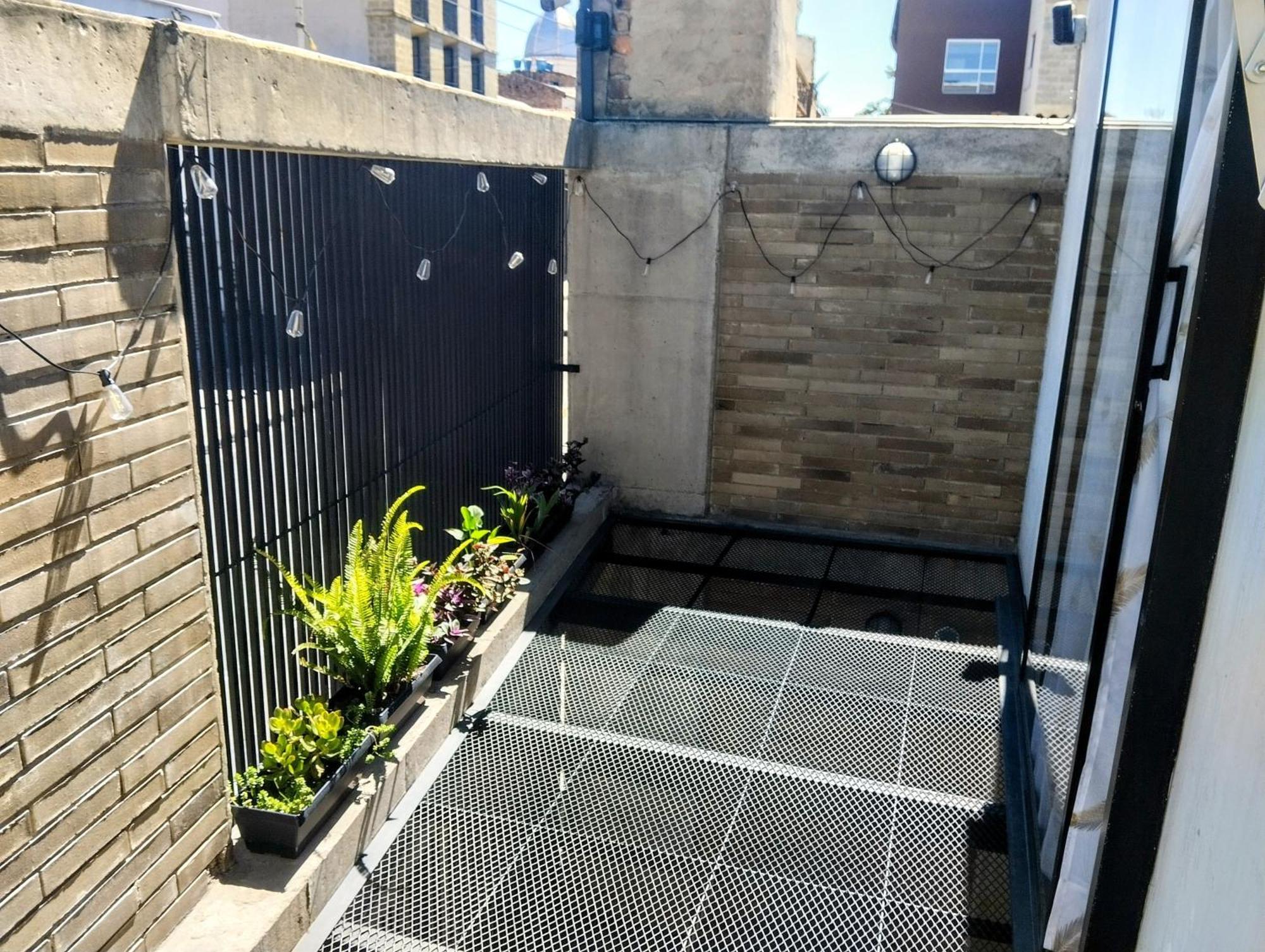 Comodo Loft Diseno Industrial Con Terraza Privada Bogota