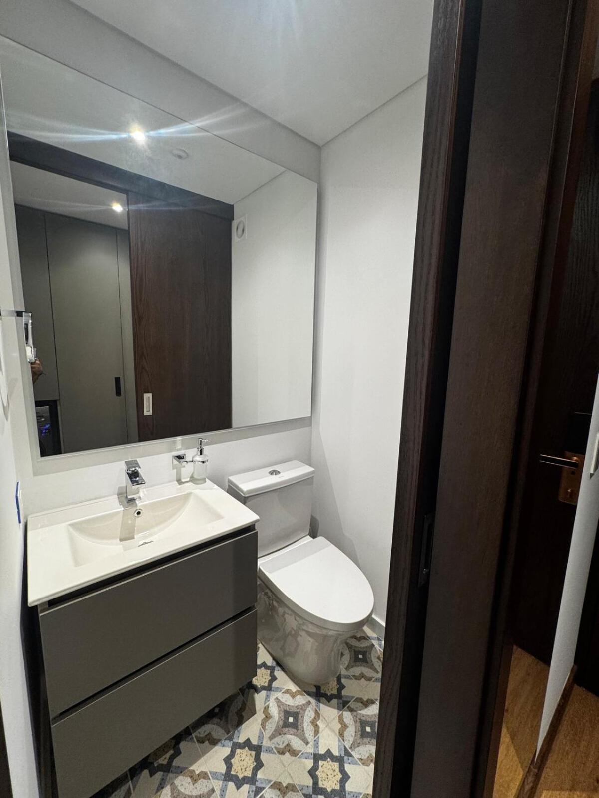 Exclusivo En Taj 97 Smart Living Apartment *