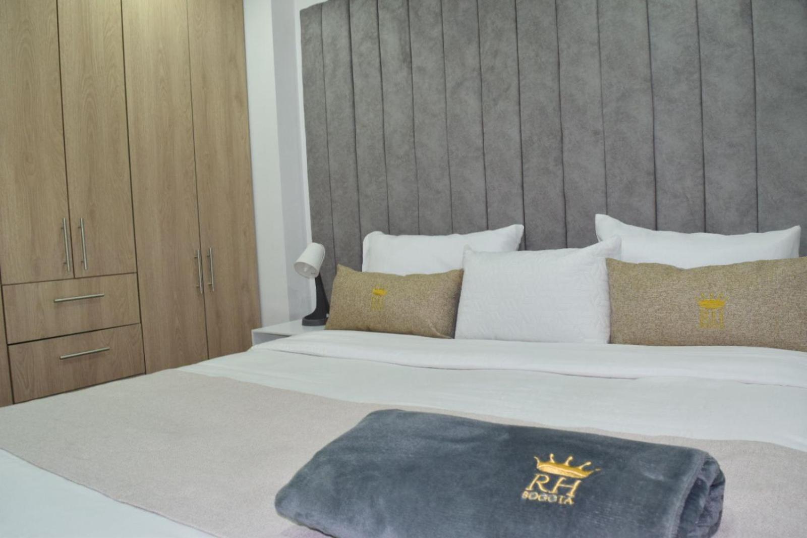 Apto Nuevo A 7 Min De La Escuela De Cadetes Apartment