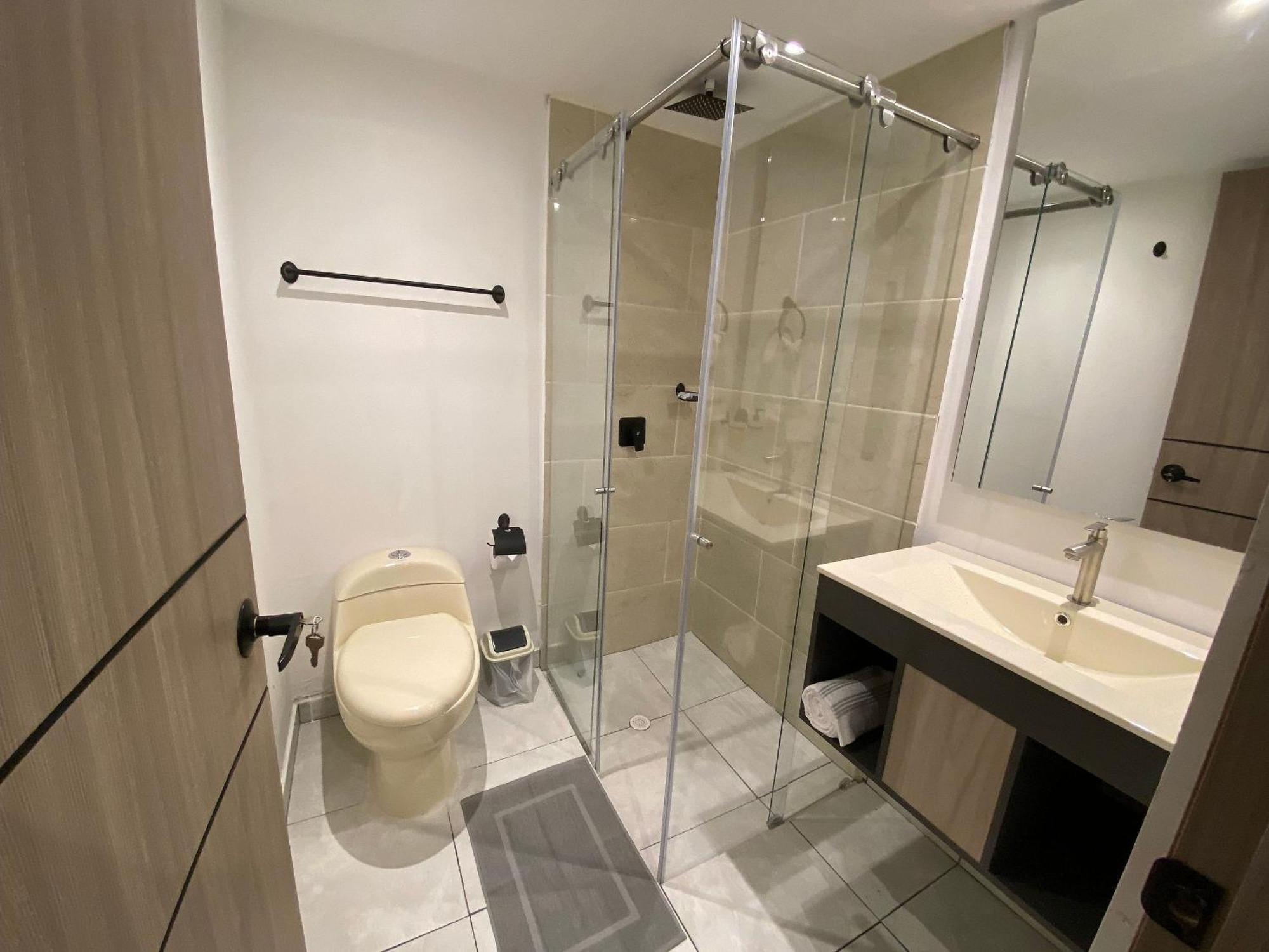 Apartment 96k Premium - Cerca Al Aeropuerto En *