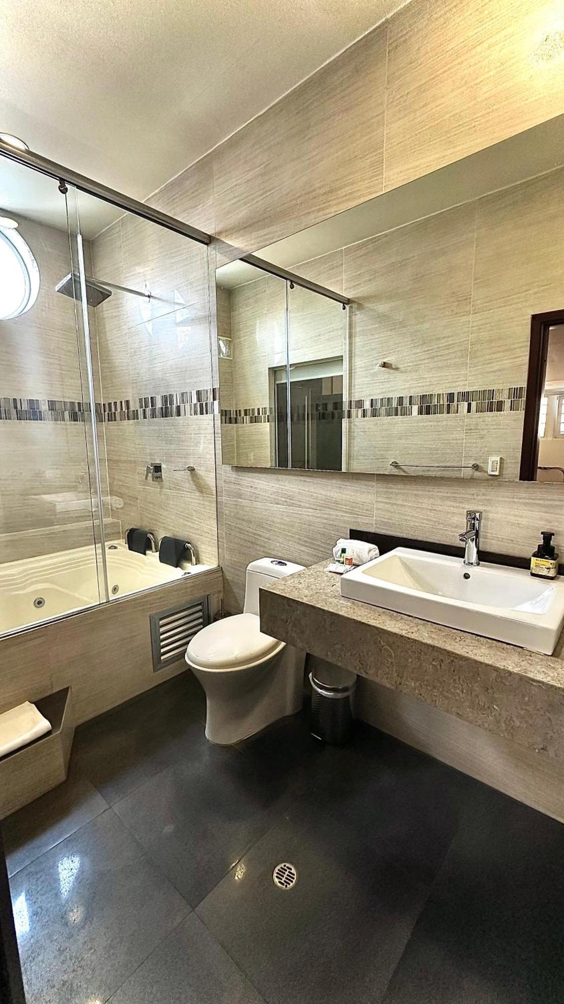 Hotel Sheridhan Bogota