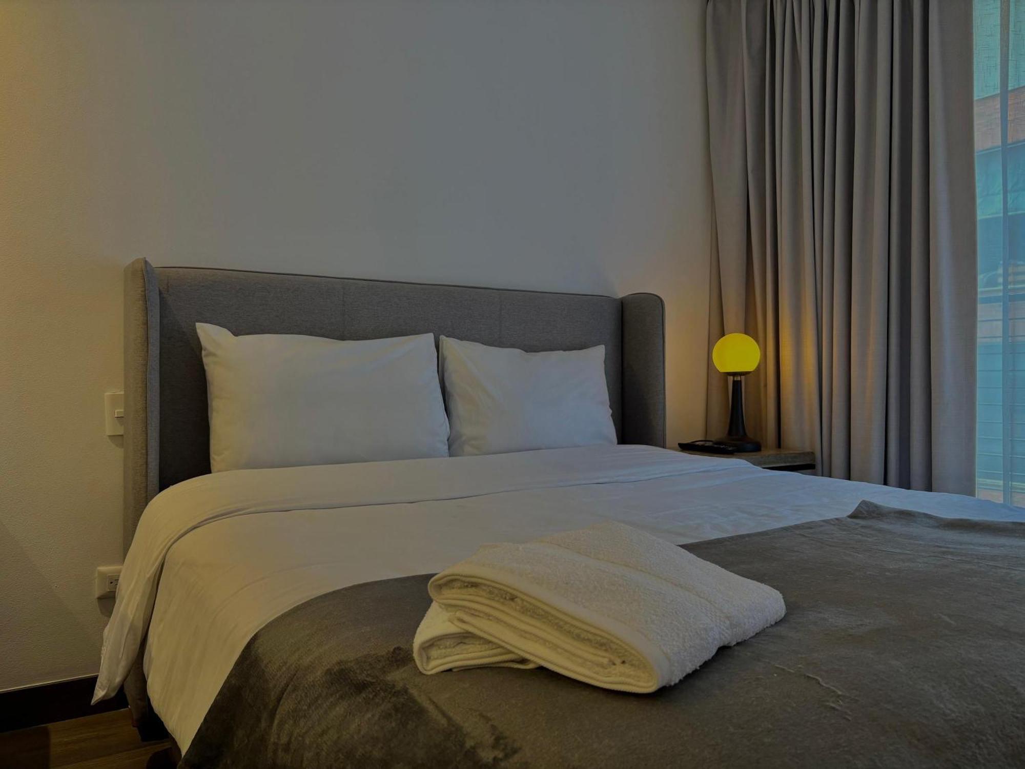 Apartment Loft Minimalista De Lujo Con Balcon En Zona Prime Bog - Morph