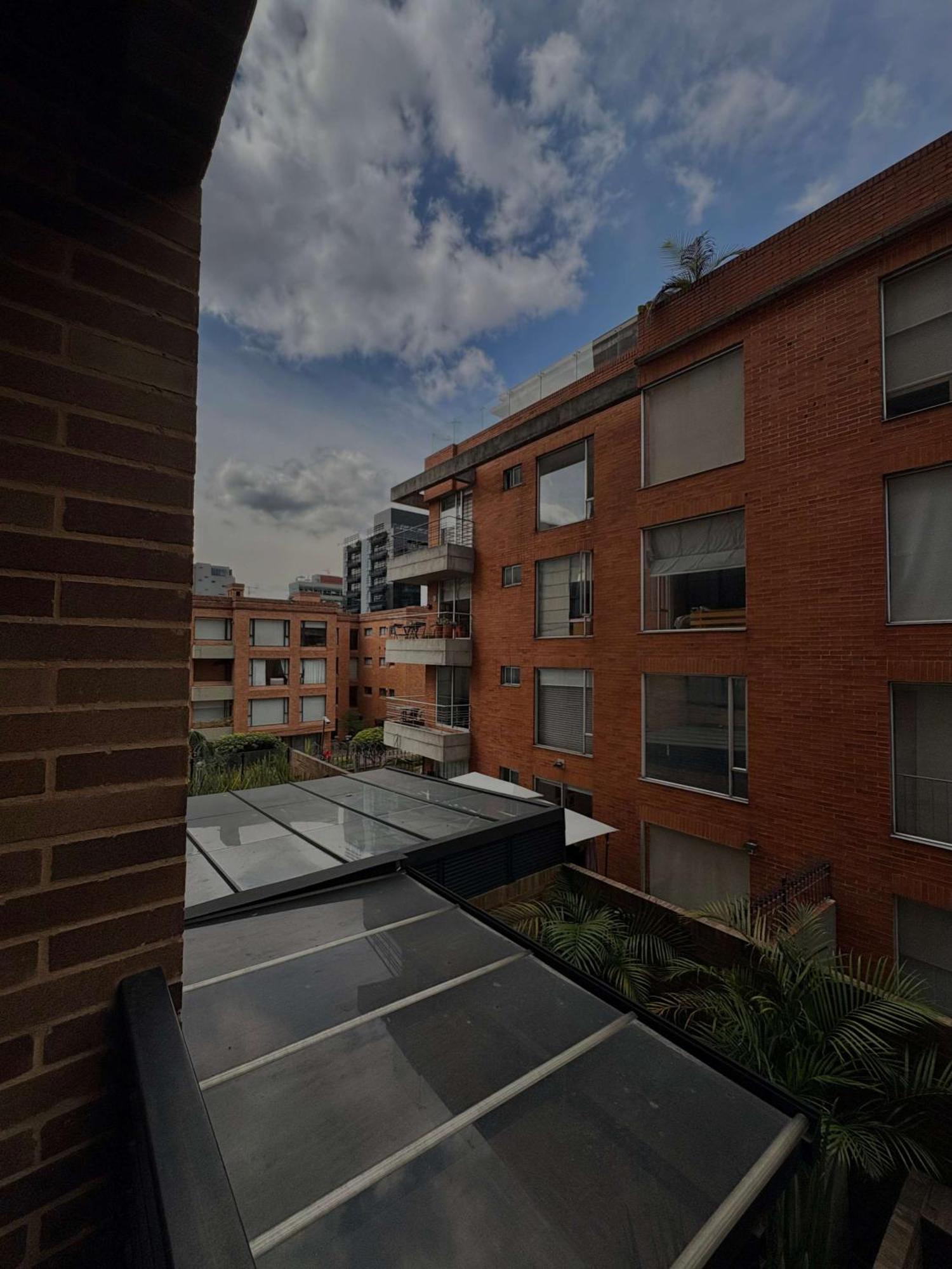 Loft Minimalista De Lujo Con Balcon En Zona Prime Bog - Morph *