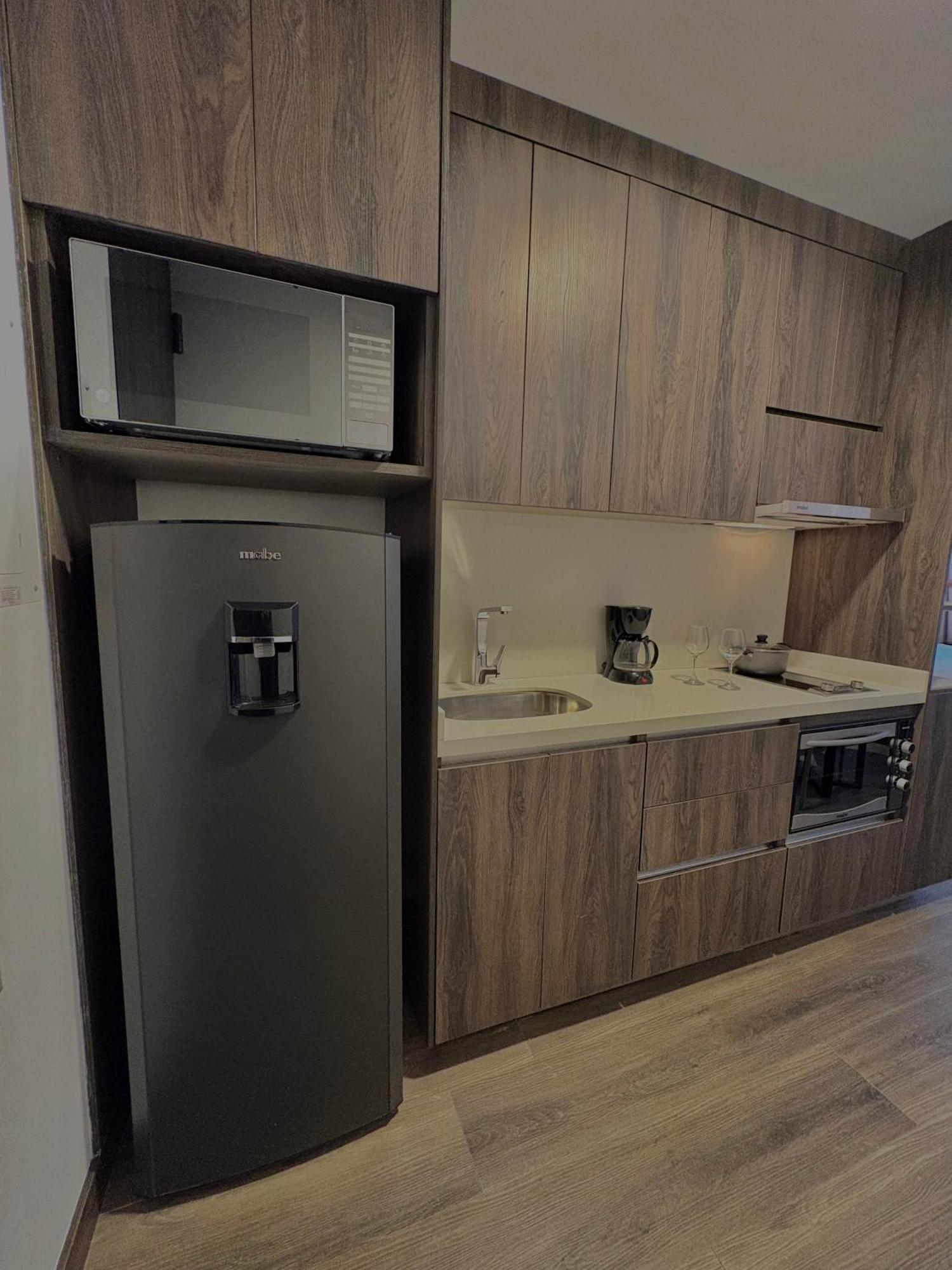 Loft Minimalista De Lujo Con Balcon En Zona Prime Bog - Morph *