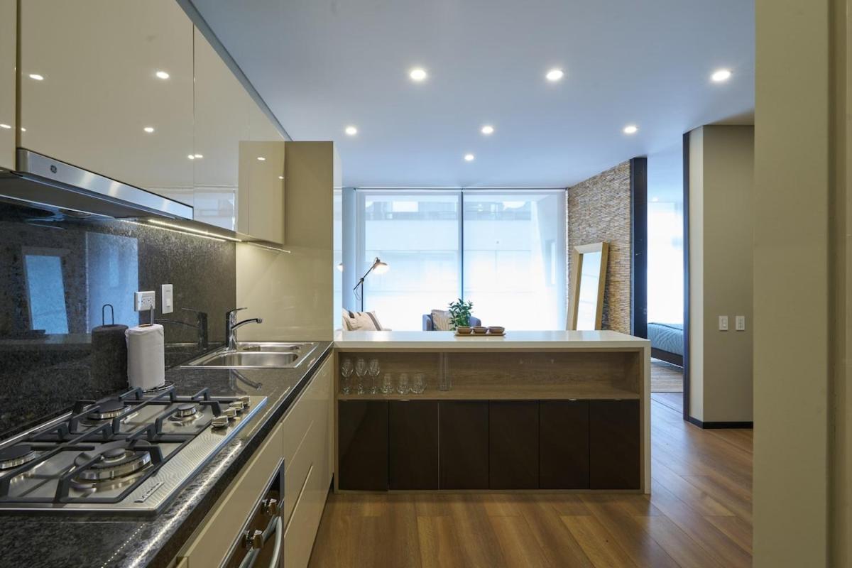 Luxury And Comfort Steps From 93 Park Bogota