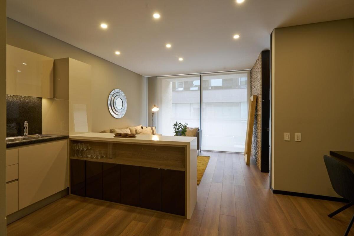 Luxury And Comfort Steps From 93 Park *