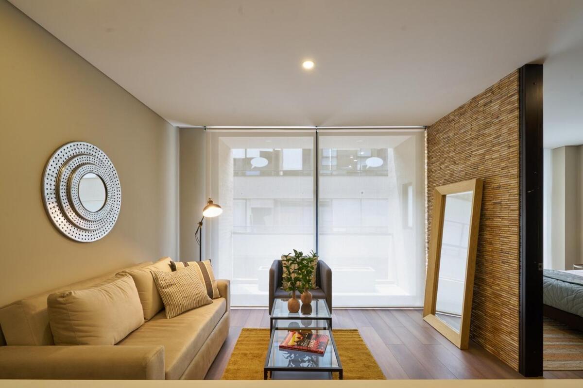 Luxury And Comfort Steps From 93 Park Bogota