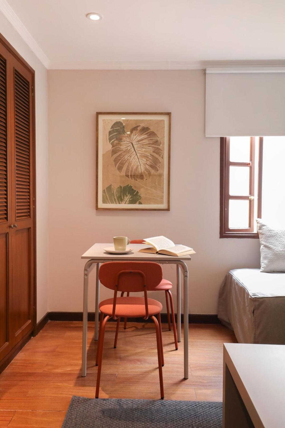 Modern Comfort In The Heart Of Zona G 202 Apartment Bogota