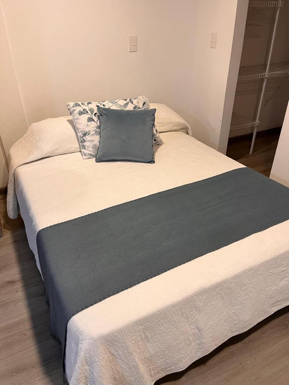 W Living 104 Apartment