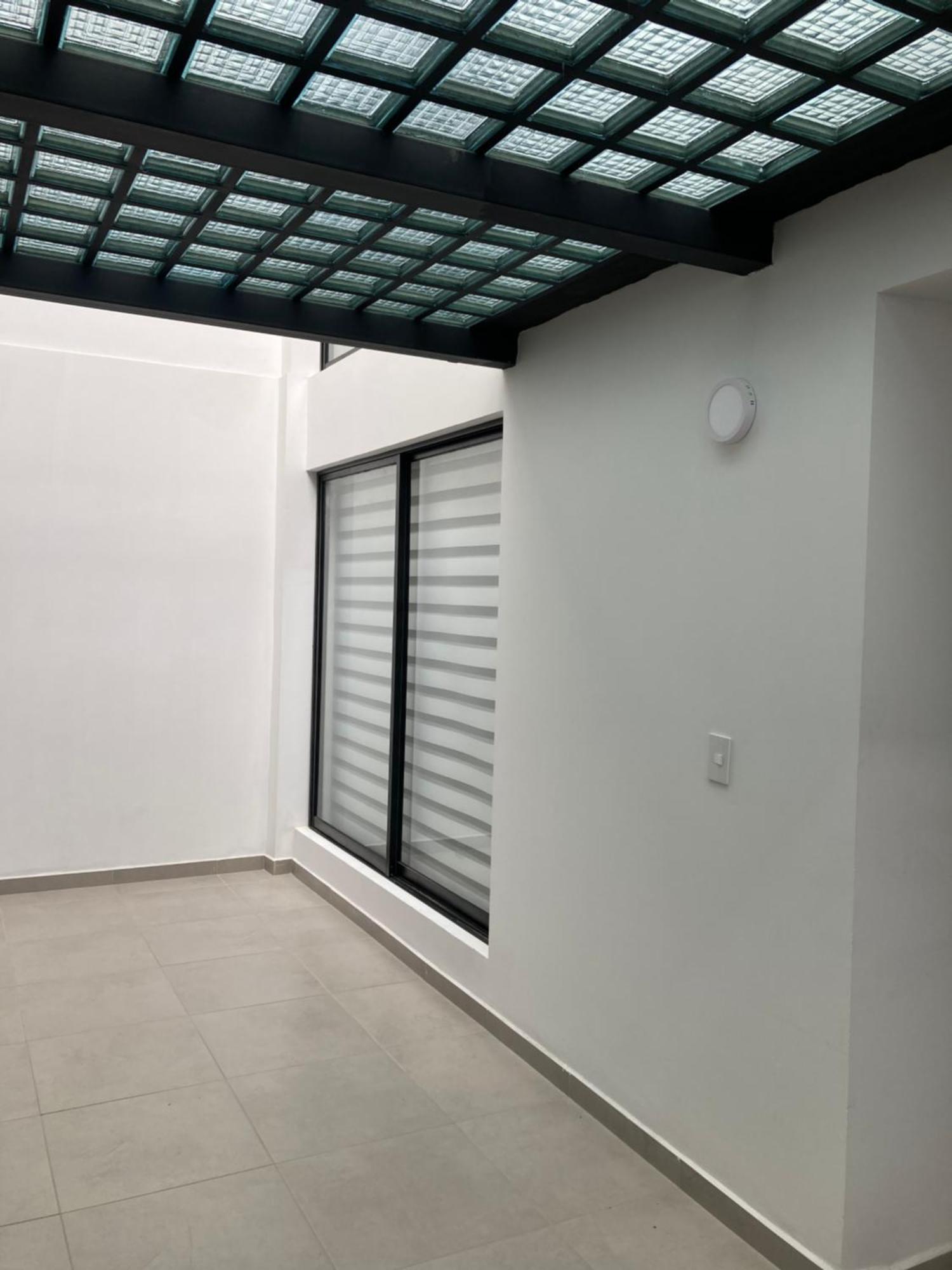 Apartment W Living 104