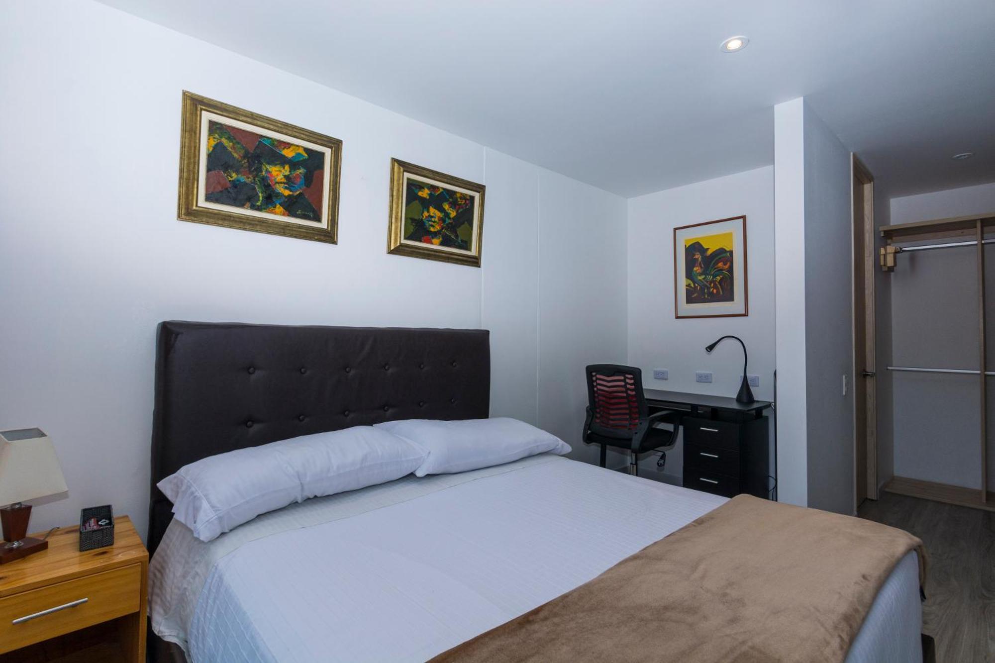 1br 500 Mb Spacious View Pool Sauna Jacuzzi Games Bogota