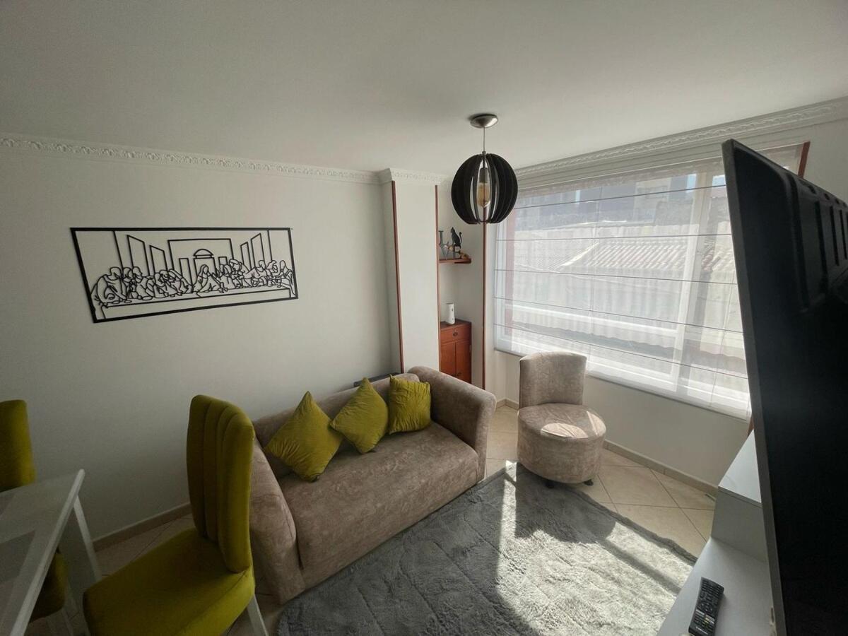 House Apartment *