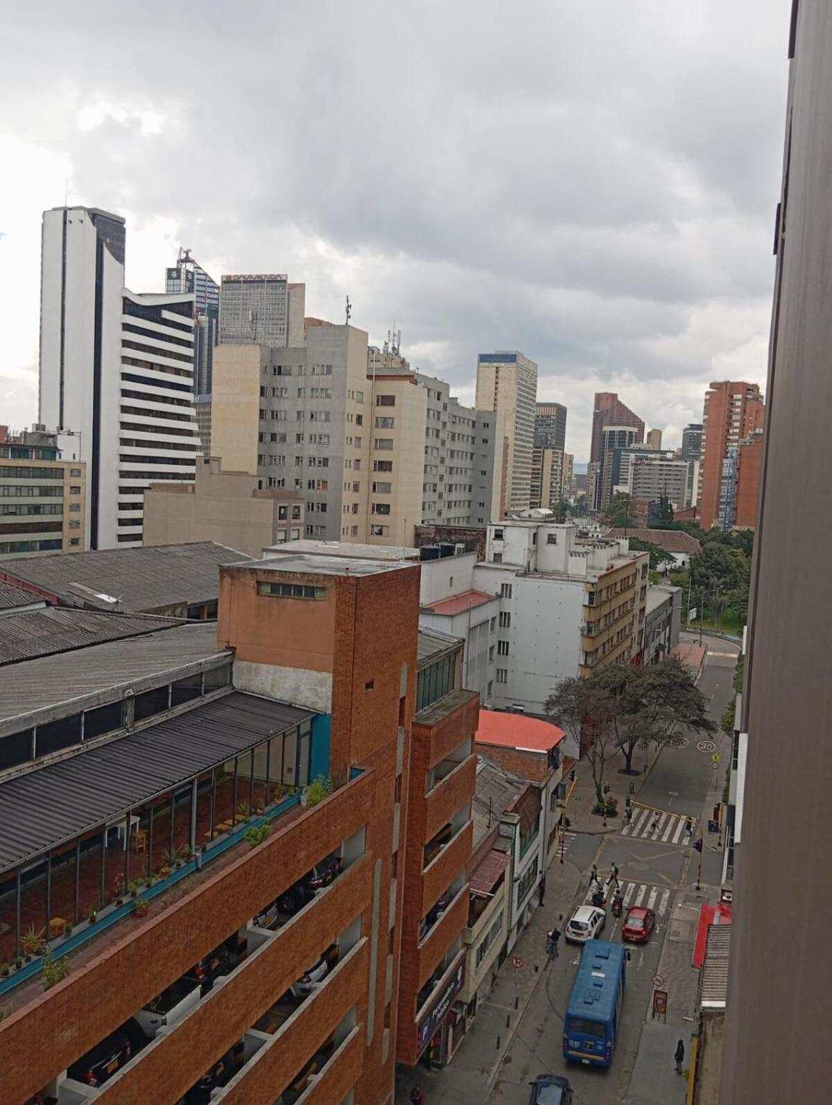 Live Modern Apartasuite Bogota