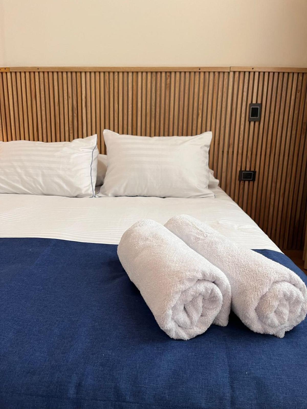 Bed & Breakfast Casa 121, Calle 121 No 7-18 *