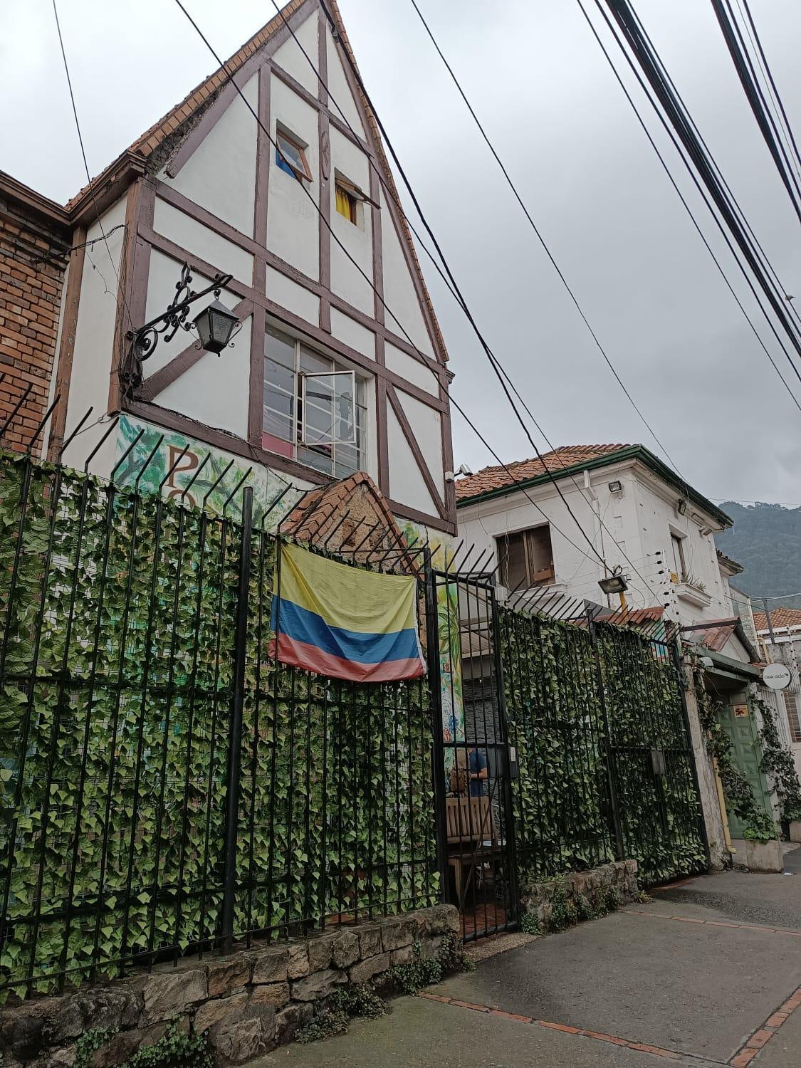 Hostel El Portelli - Solo Extranjeros Bogota