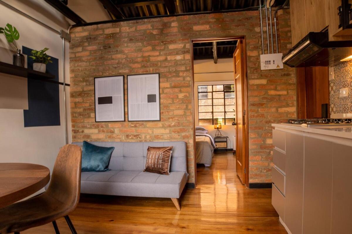 Capital House Apartment