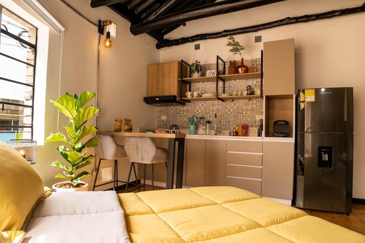 Apartment Capital House