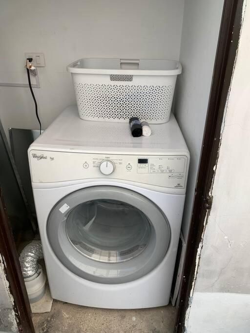 Apartment Cerca Del Centro Comercial Titan. 300