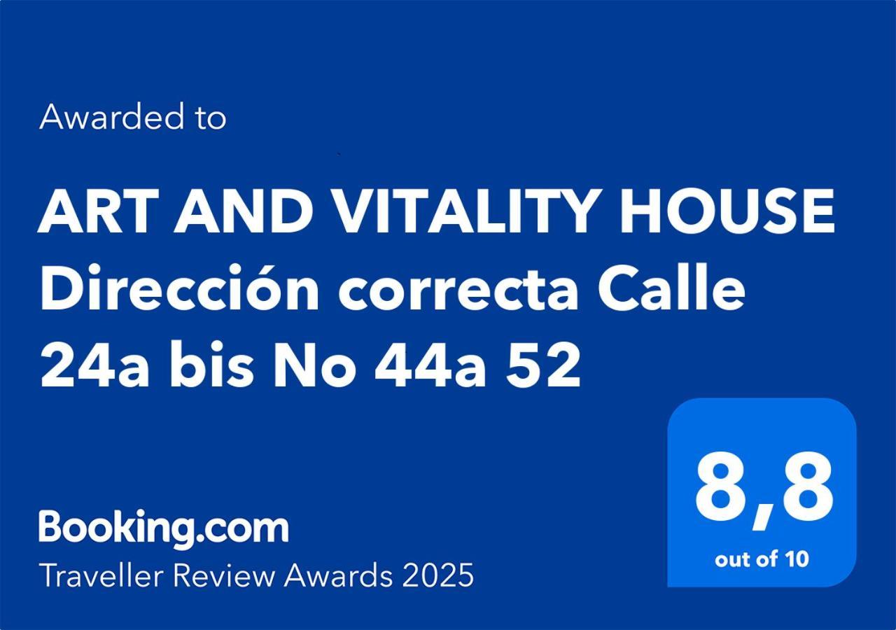 Art And Vitality House Direccion Correcta Calle 24a Bis No 44a 52 Bed & Breakfast Bogota