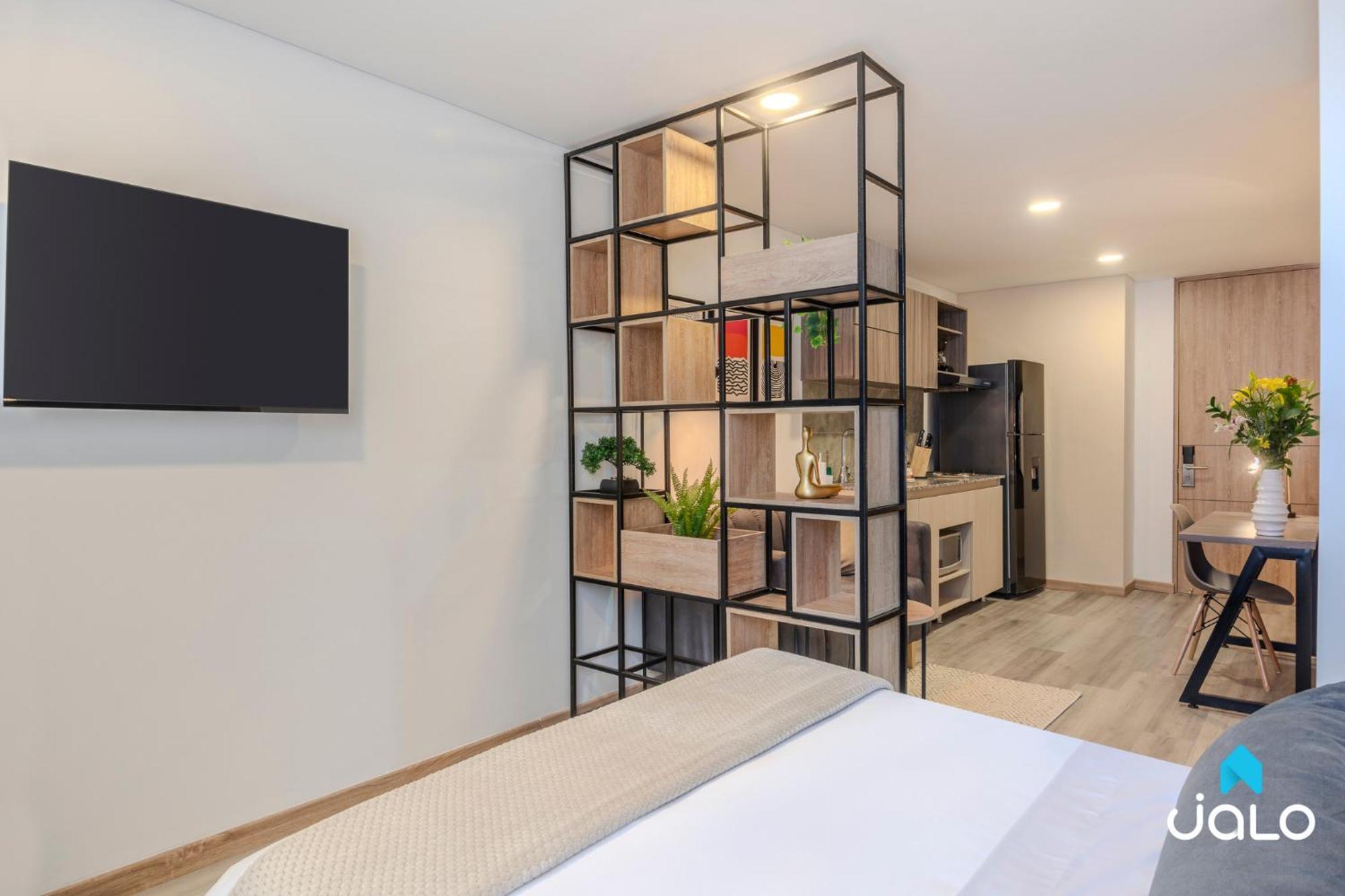 Apartment Once 94 *