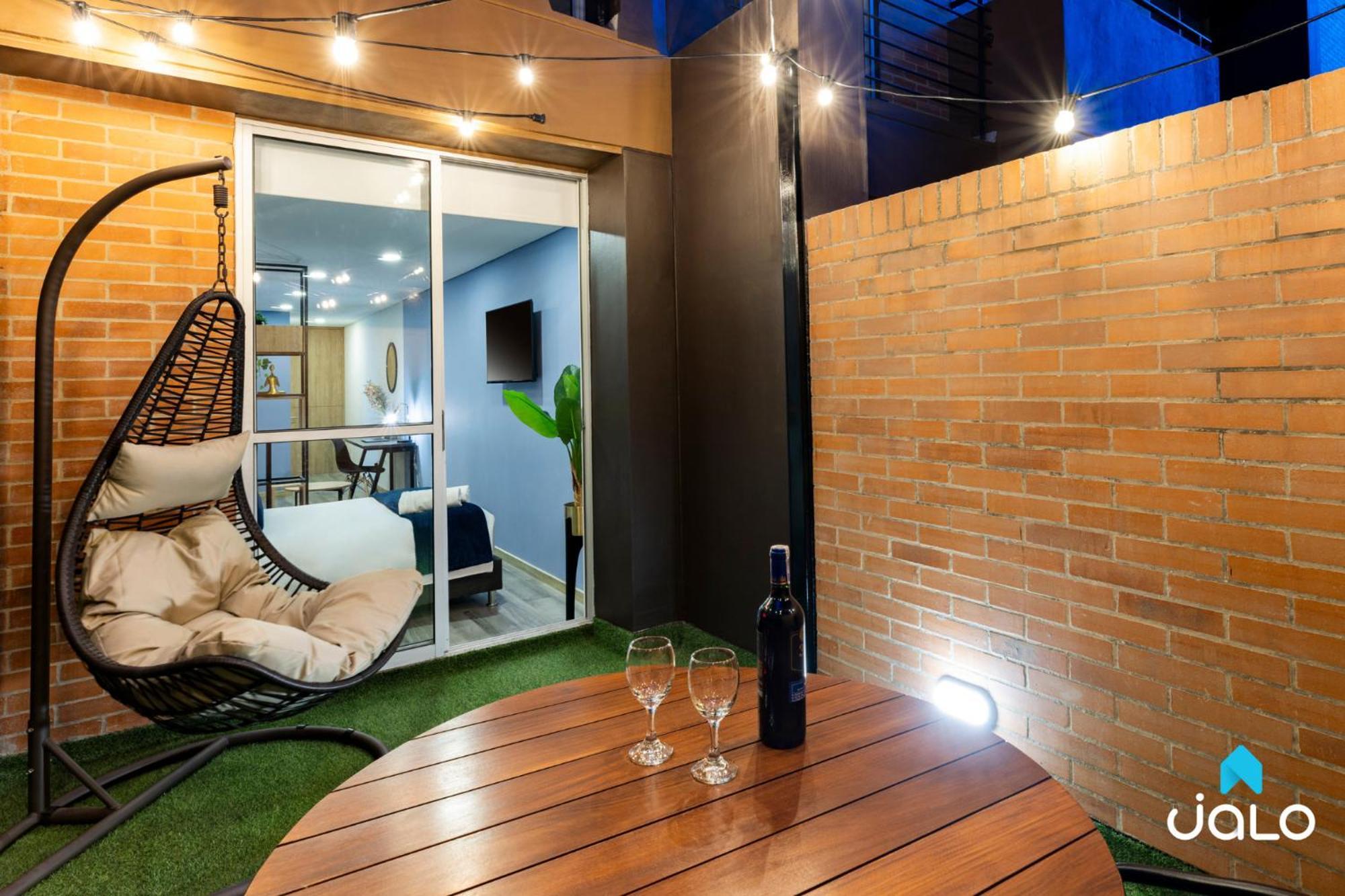 Apartment Modern Loft In 85 St
