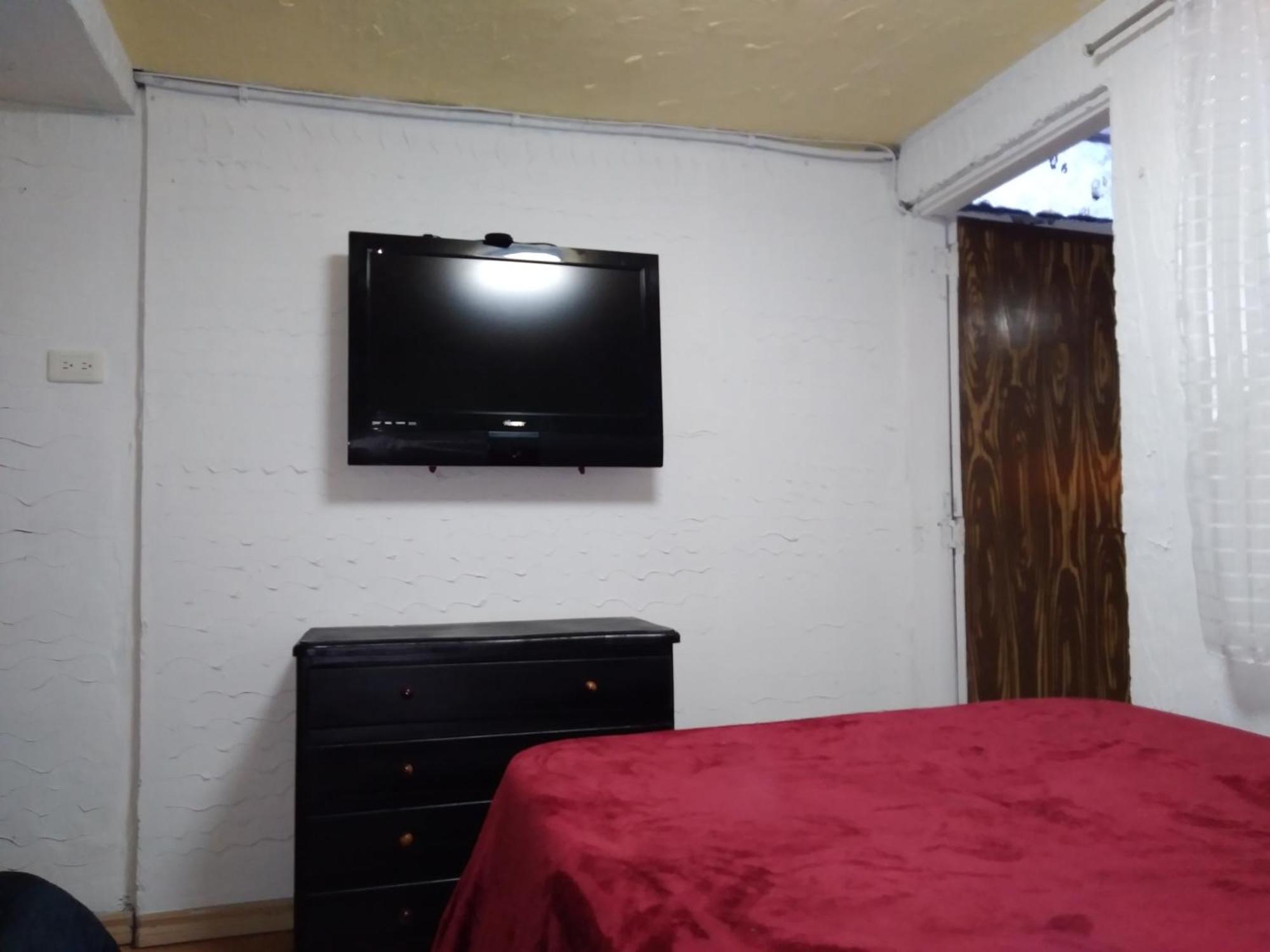 90 Apartment *