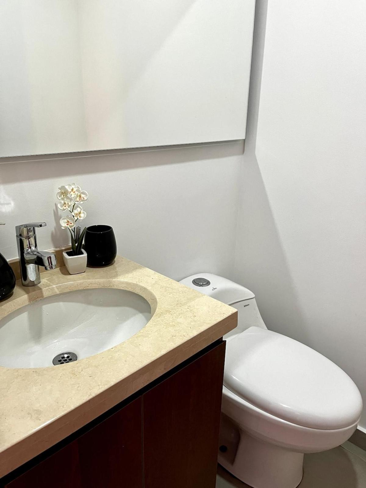 Apartamento Market & Finance Hub