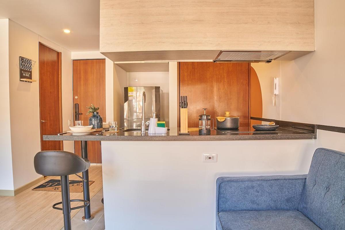 Apartment Market & Finance Hub *