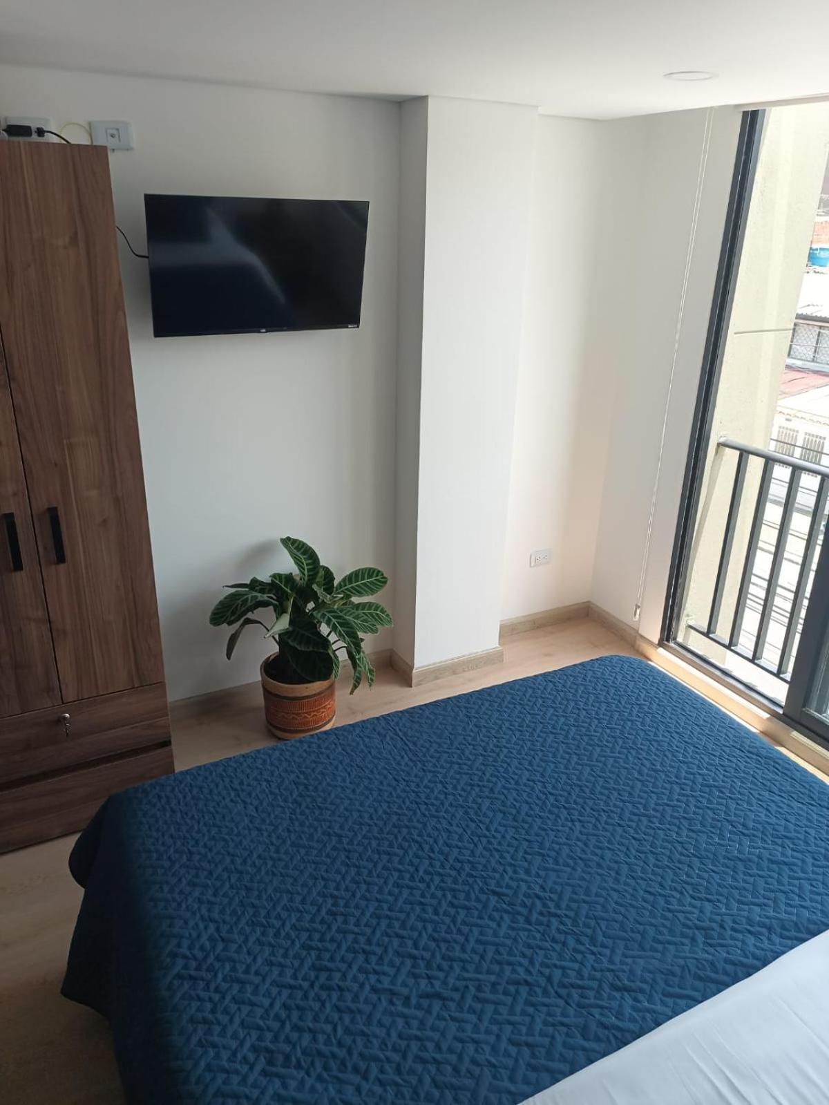 Loft Quiet Near The Airport Bogota