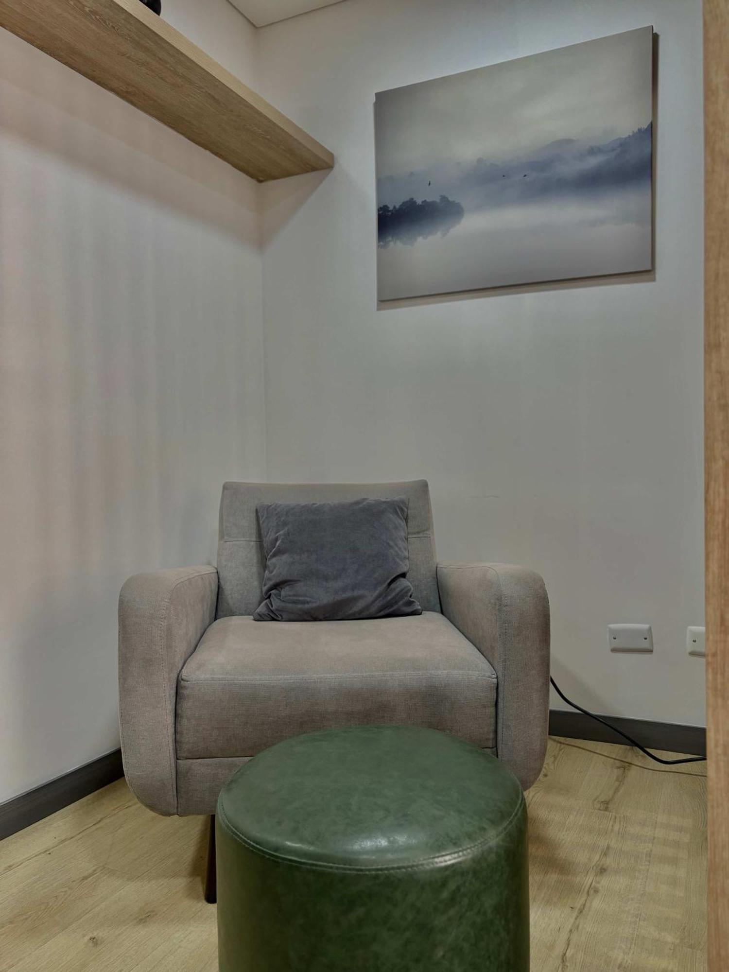 Apartment Elegant Loft Near Movistar Arena