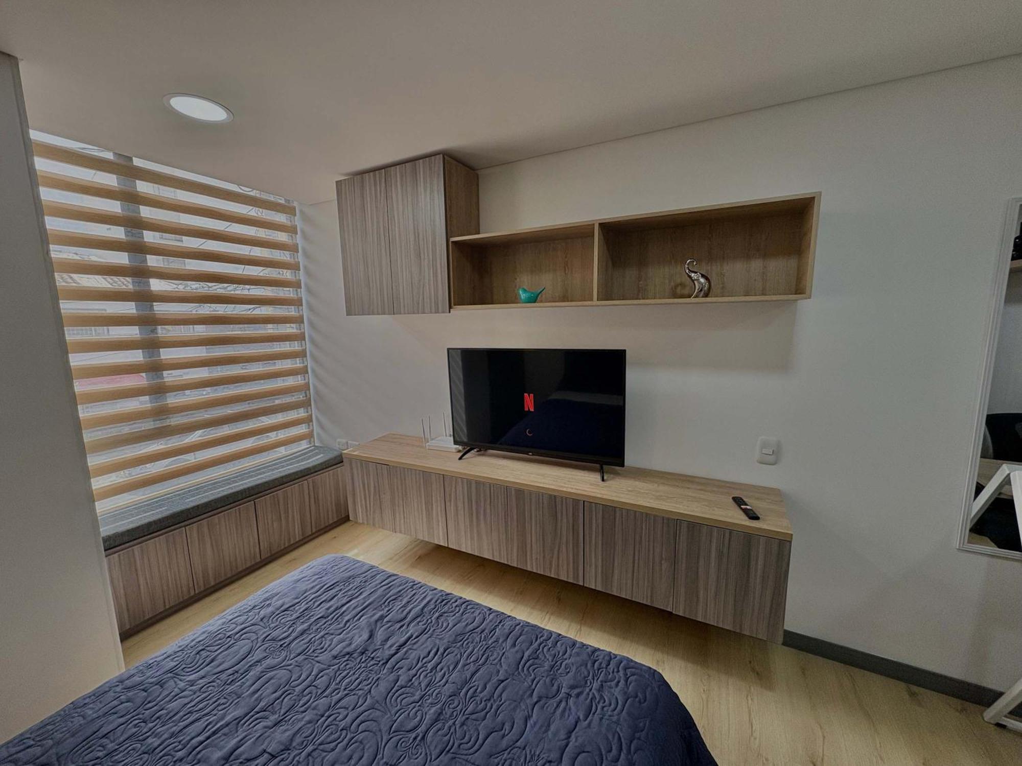 Elegant Loft Near Movistar Arena *