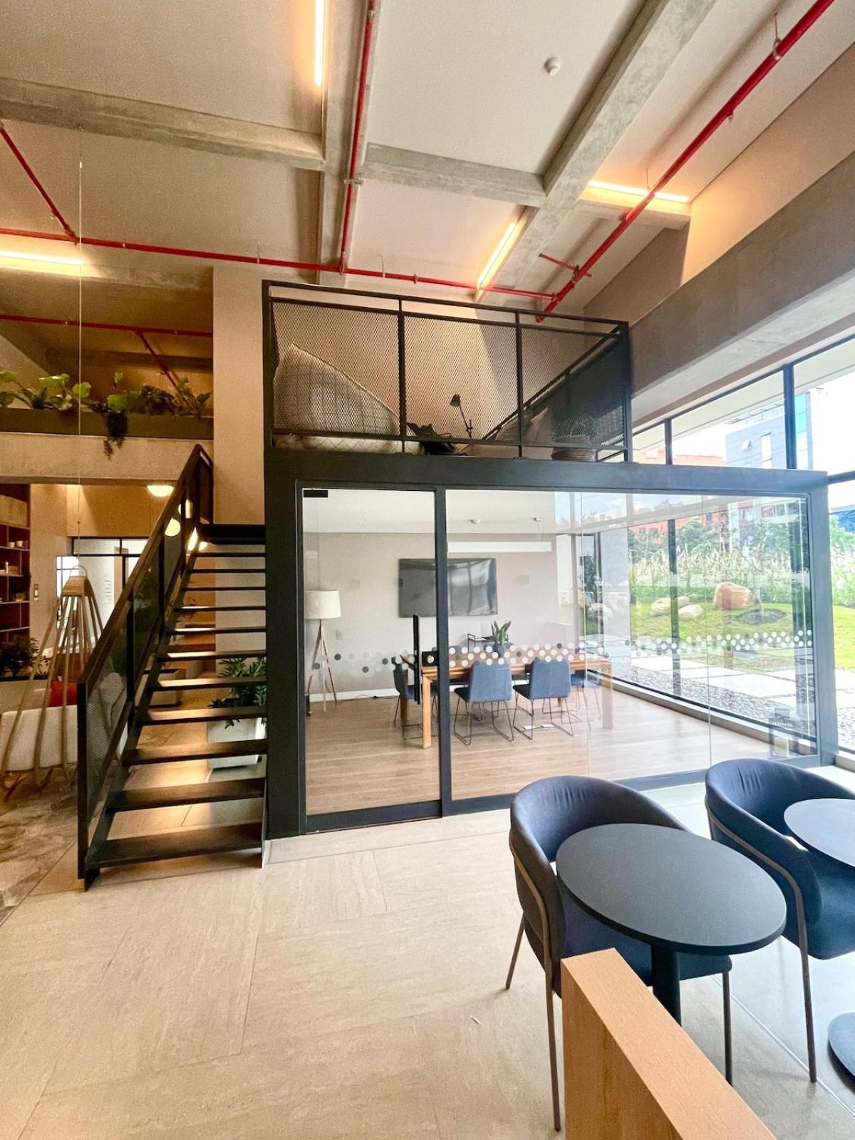 Modern With Terrace In Event Sector Apartment Bogota