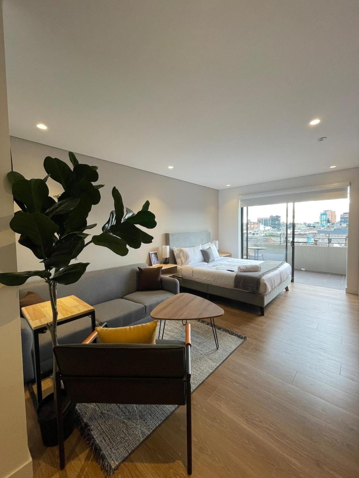 Modern With Terrace In Event Sector Apartment