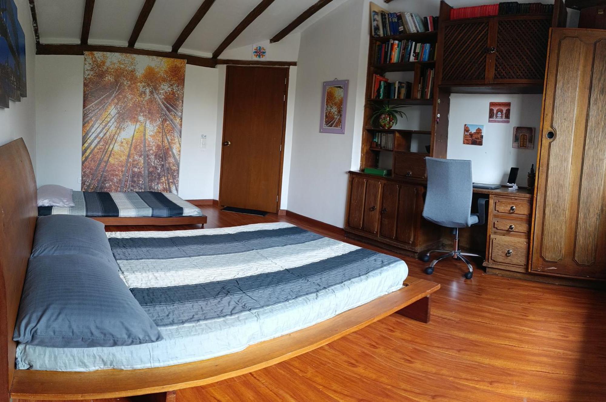Homestay Acogedoras En Hermosa Casa, Sector Exclusivo *