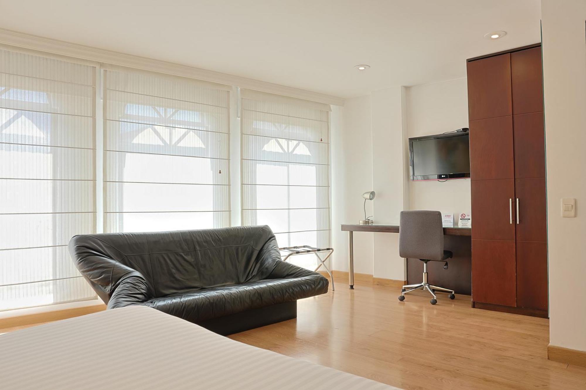 Hill House Usaquen Aparthotel 4*